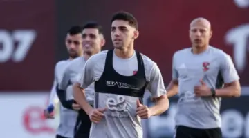 استعداداً لمباراة سيراميكا كليوباترا.. كوكا داخل التتش في أحدث ظهور